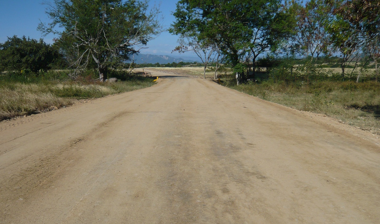 Estado final de la vía estabilizada con FixRoad® en Hacienda La Arenosa